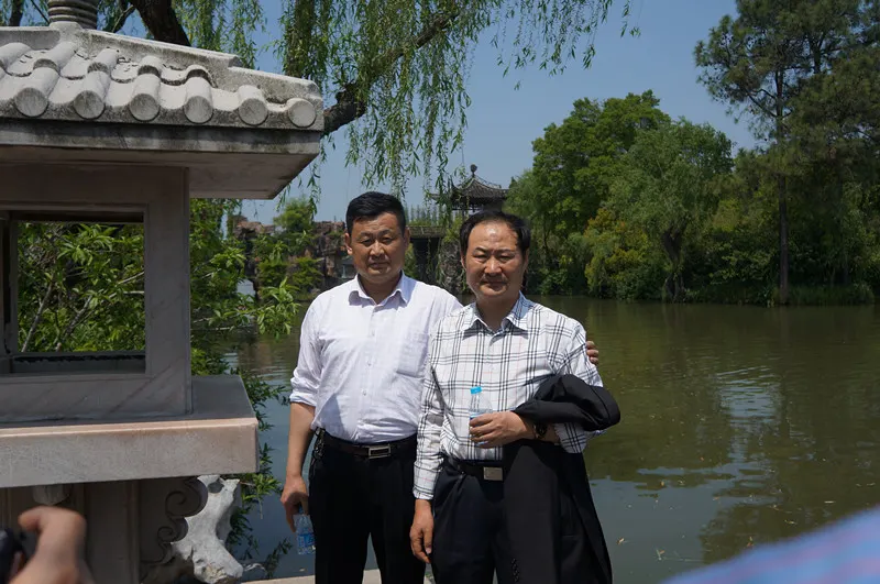 �������鲨 ������