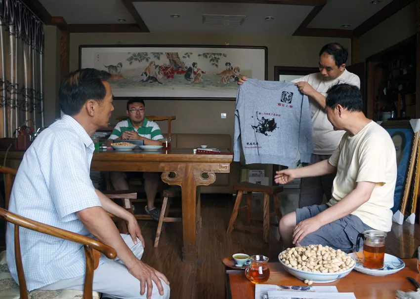 兜底儿网唐人马球图主题羊绒衫(图案未定)