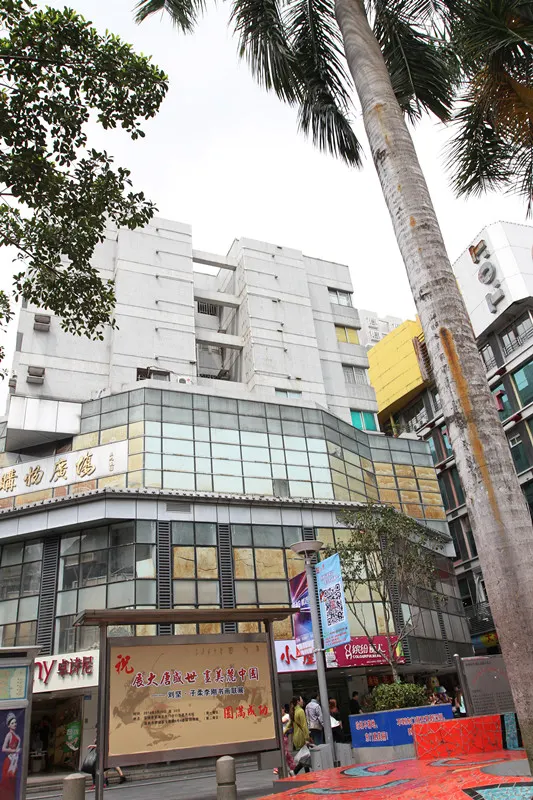 深圳画展宣传氛围营造浓厚
