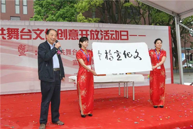 �鷨���Ļ����š�������ɲ���α�չʾ