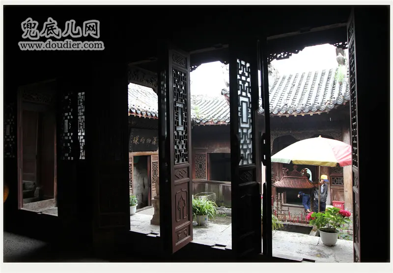 雨登天台山:静享深山的空灵与宁静