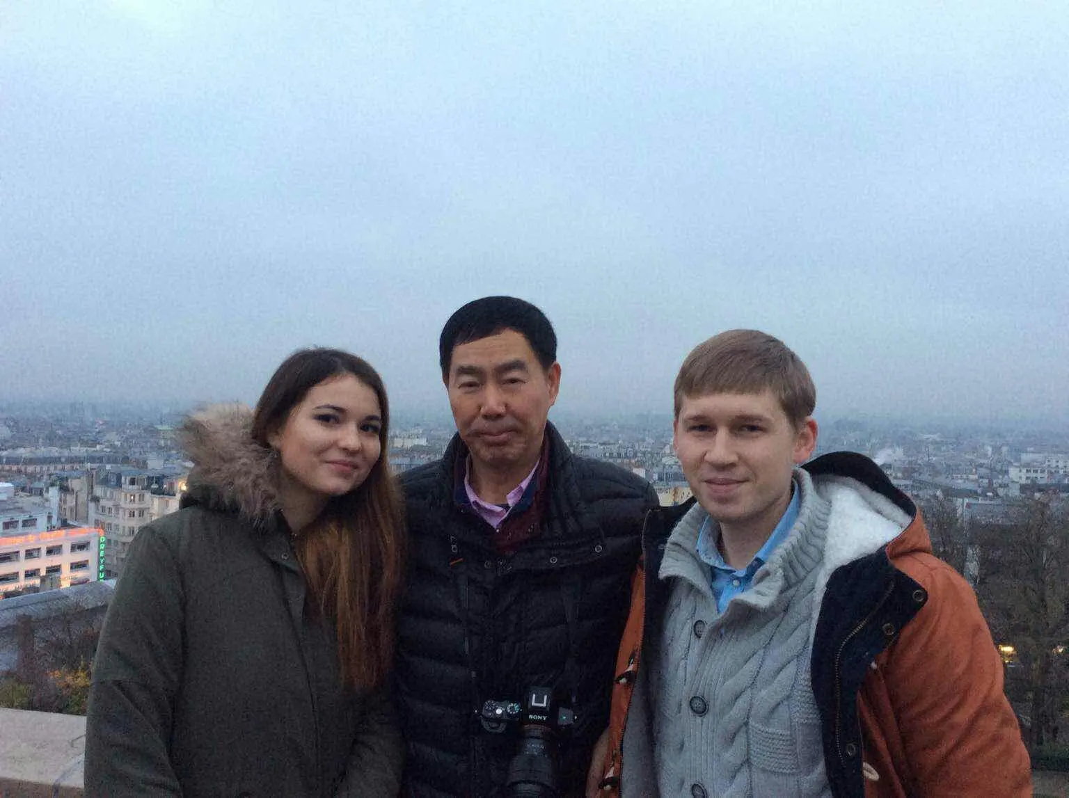 �뿯�������Ī˹���б�����ѧԺ�����Ѻ�Ӱ
