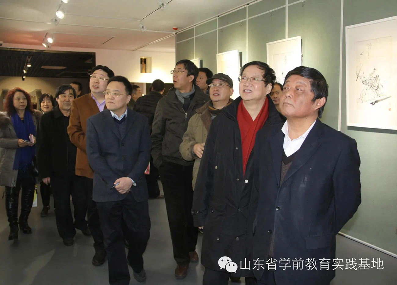 �谲�в�����Τ������ϯ���쵼ͬ־�ι�չ��