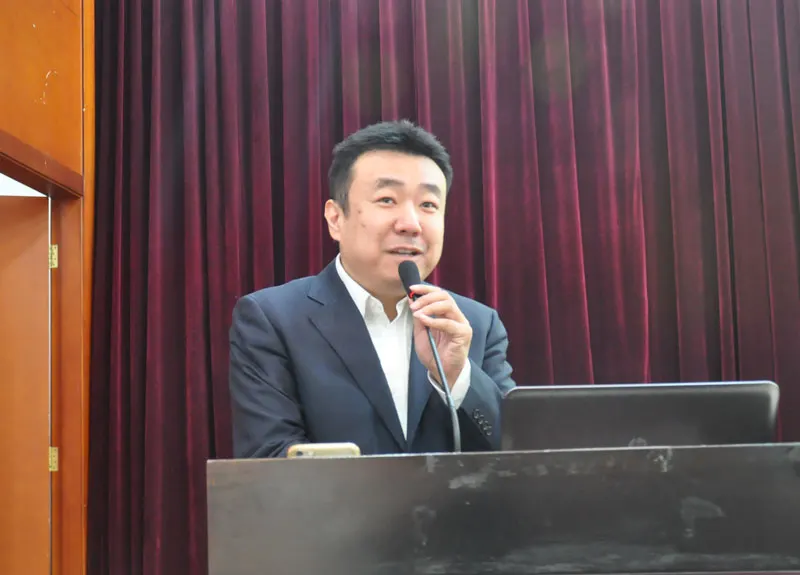 民生银行北京总部基地支行白经理
